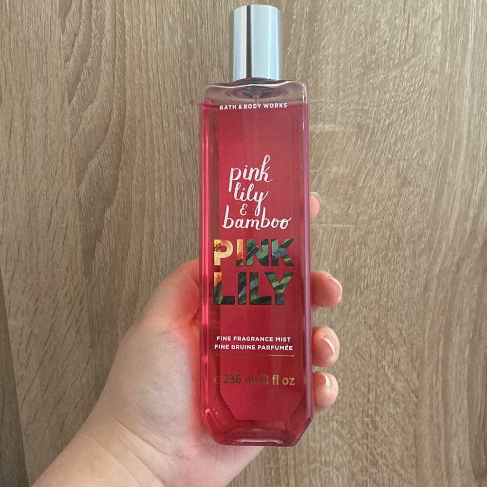 Bath and body works fragrance mist Pink Lily